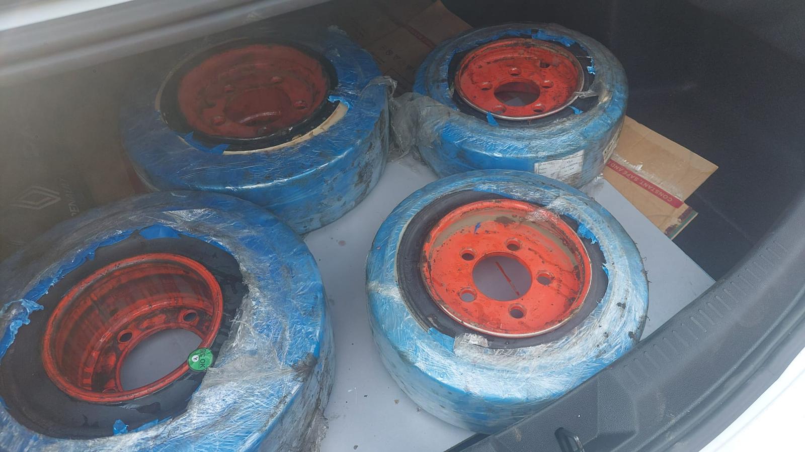 Forklift Lastik Pres ve Satış